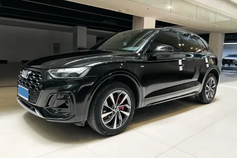 2024 AUDI Q5L,autocango,china used car exporter,china ev exporter,chinese used car exporter,chinese used ev exporter