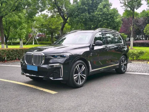 2021 BMW X7,autocango,china used car exporter,china ev exporter,chinese used car exporter,chinese used ev exporter