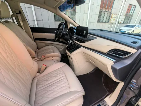 2023 Buick GL8 2.0T 237HP L4 9AT