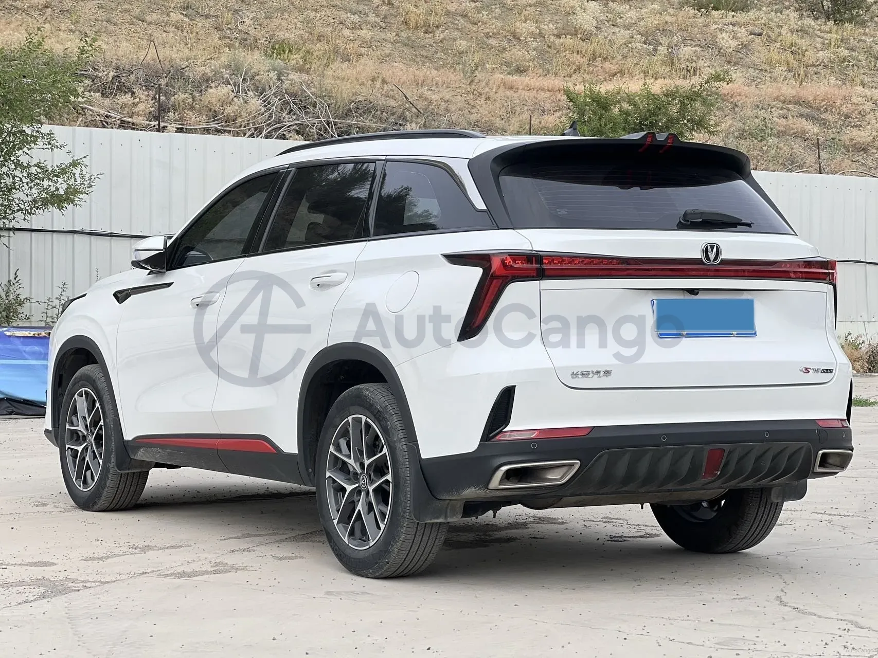 2022 ChangAn CS75 Plus 1.5T 188HP L4 8AT,autocango,china used car exporter,china ev exporter,chinese used car exporter,chinese used ev exporter