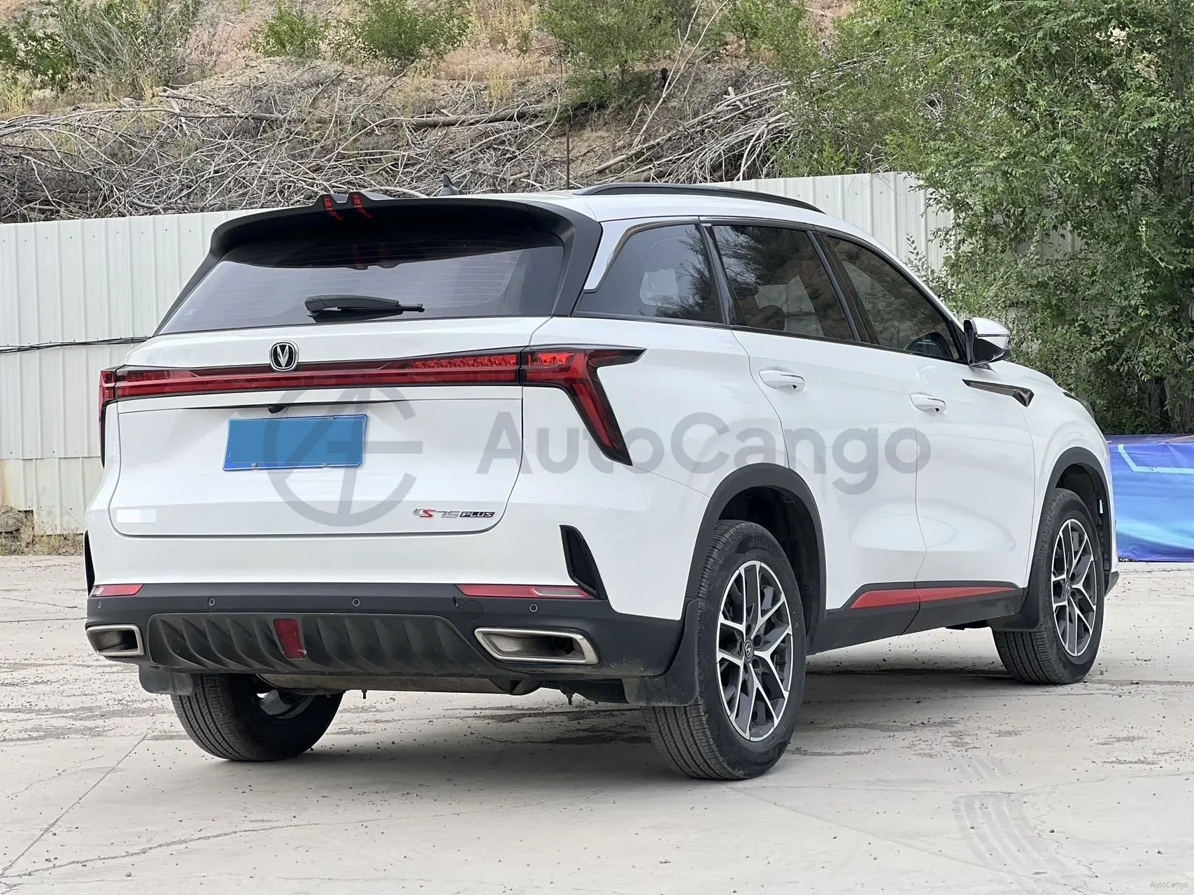 2022 ChangAn CS75 Plus 1.5T 188HP L4 8AT,autocango,china used car exporter,china ev exporter,chinese used car exporter,chinese used ev exporter