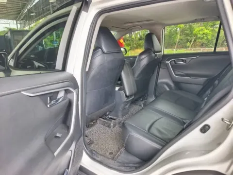 2022 Toyota Wildlander 2.0L 171HP L4 CVT,autocango,china used car exporter,china ev exporter,chinese used car exporter,chinese used ev exporter