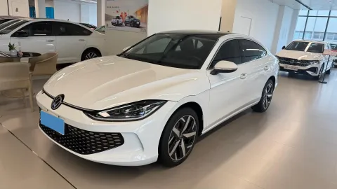 2024 VOLKSWAGEN LAMANDO,autocango,china used car exporter,china ev exporter,chinese used car exporter,chinese used ev exporter