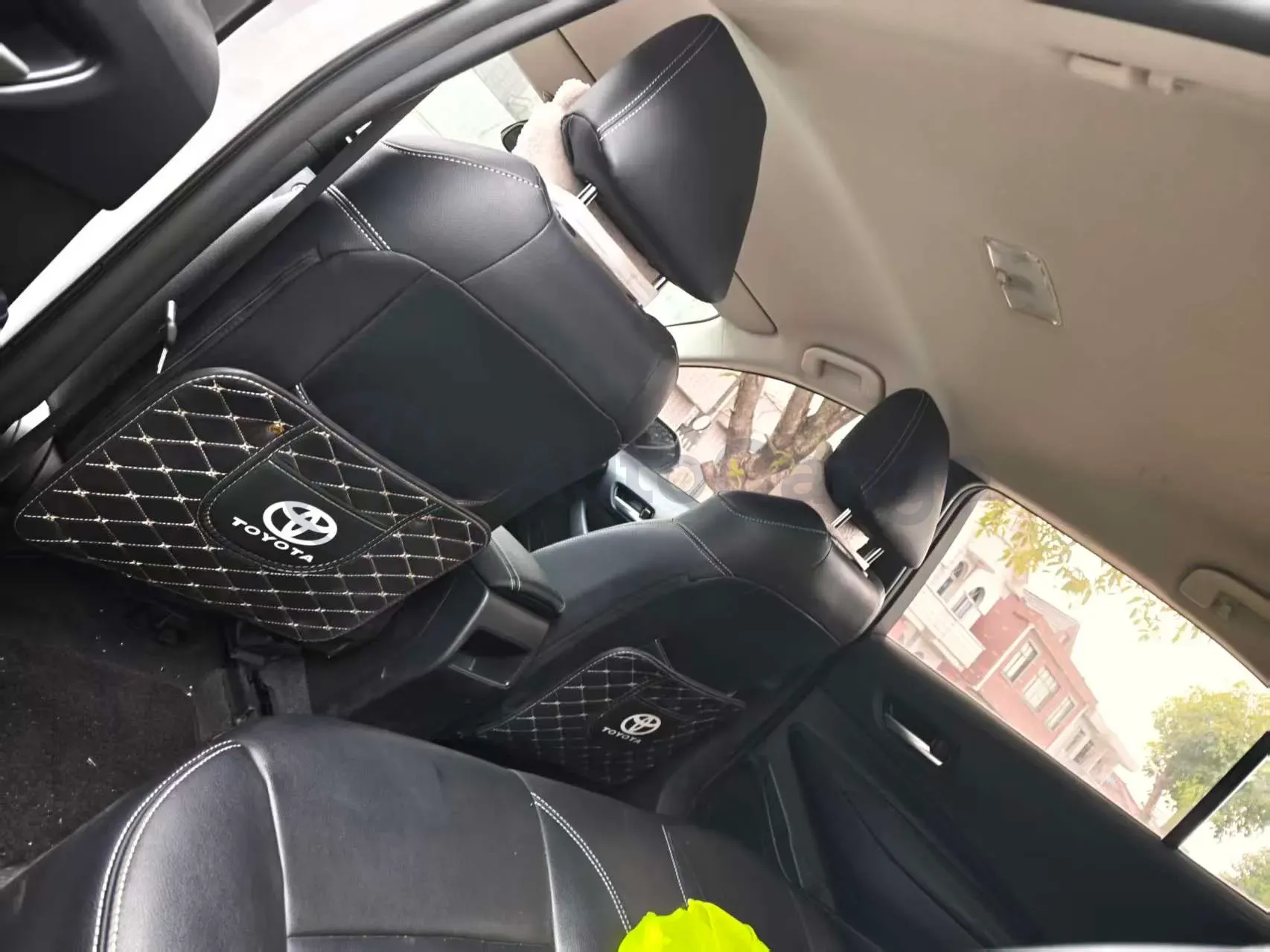 2023 Toyota Corolla 1.2T 116HP L4 CVT,autocango,china used car exporter,china ev exporter,chinese used car exporter,chinese used ev exporter