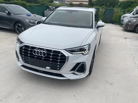 2022 AUDI Q3,autocango,china used car exporter,china ev exporter,chinese used car exporter,chinese used ev exporter
