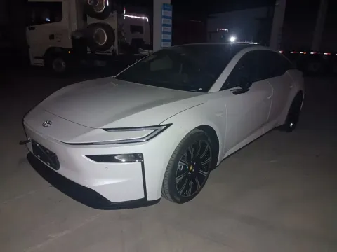 2026 TOYOTA BZ7,autocango,china used car exporter,china ev exporter,chinese used car exporter,chinese used ev exporter