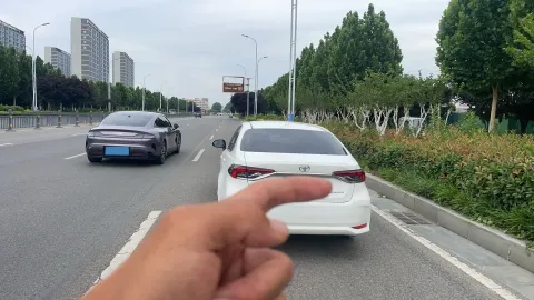 2021 Toyota Corolla 1.2T 116HP L4 CVT,autocango,china used car exporter,china ev exporter,chinese used car exporter,chinese used ev exporter