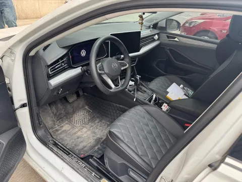 2023 Volkswagen Sagitar 1.5T 160HP L4 7DCT