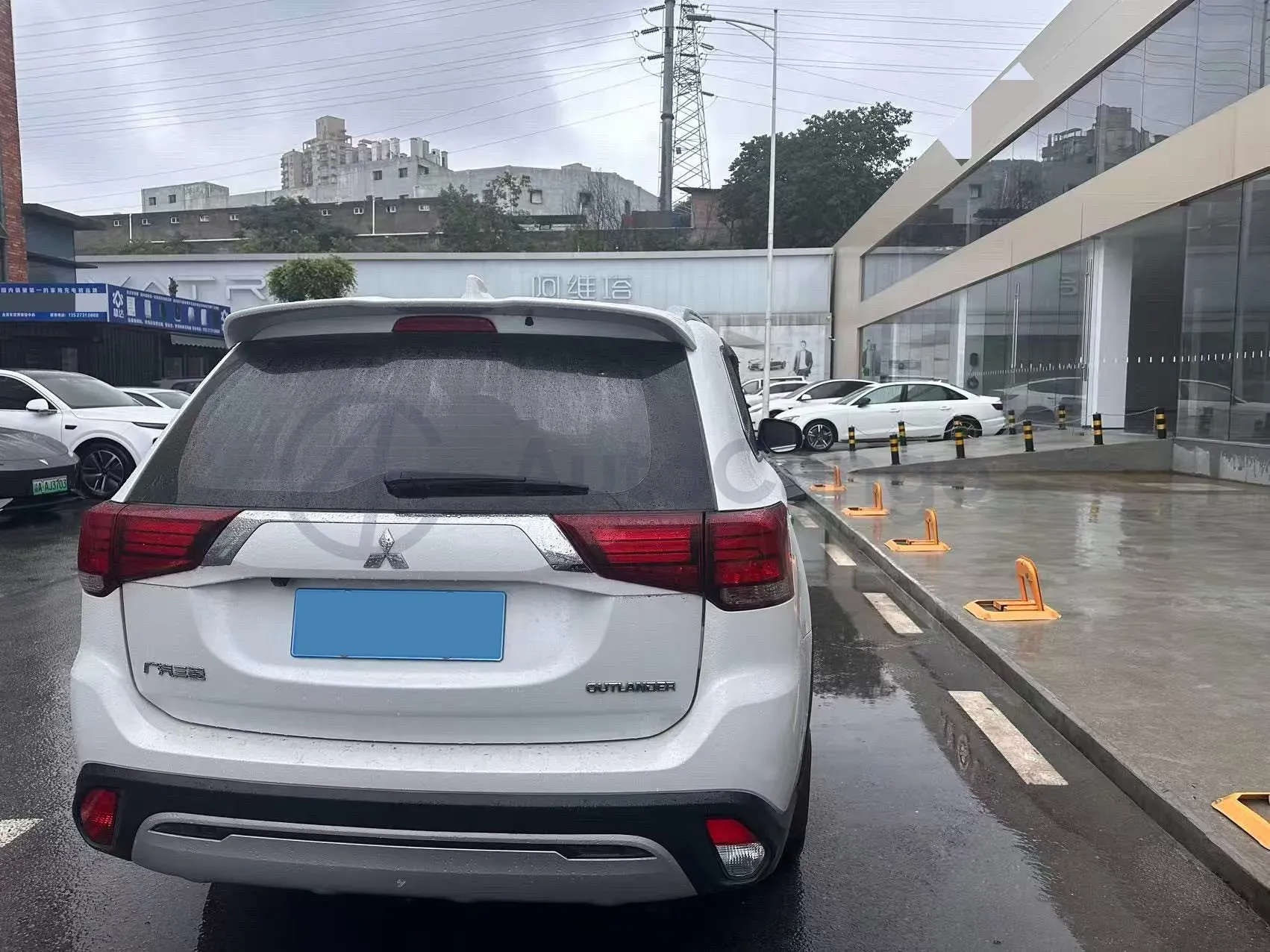 2019 Mitsubishi Outlander 2.0L 166HP L4 CVT,autocango,china used car exporter,china ev exporter,chinese used car exporter,chinese used ev exporter