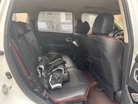 2019 Mitsubishi Outlander 2.0L 166HP L4 CVT