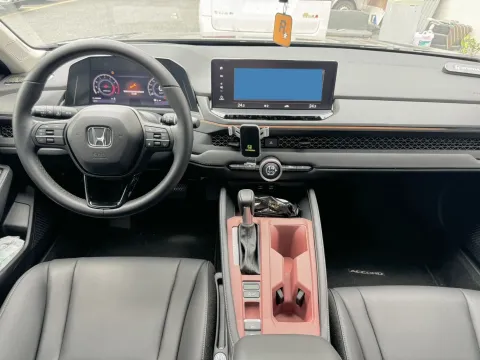 2025 Honda Accord 1.5T 192HP L4 CVT