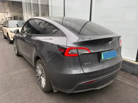 2021 Tesla Model Y BEV 60KWH