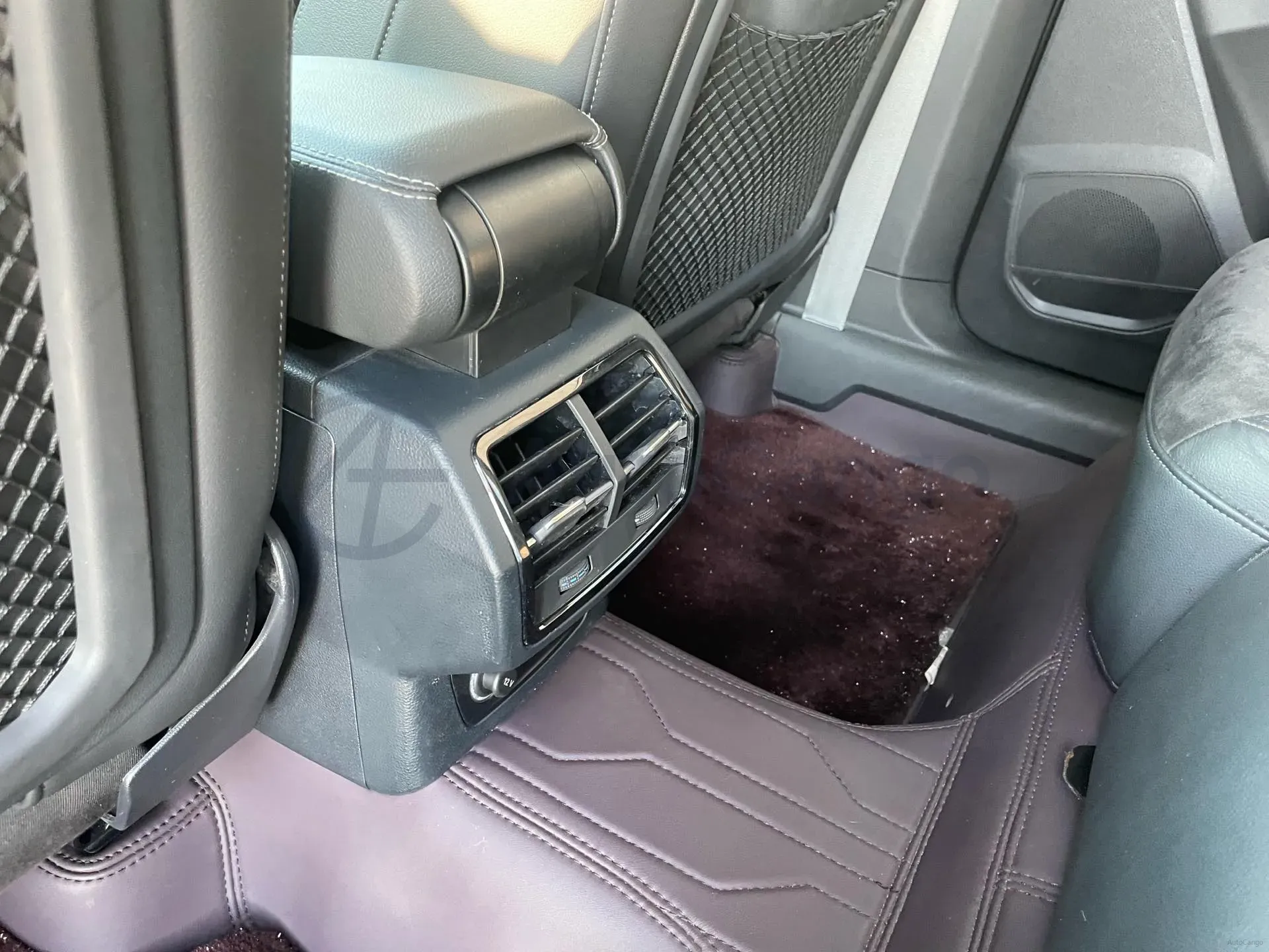 2022 Audi Q3 1.4T 150HP L4 7DCT,autocango,china used car exporter,china ev exporter,chinese used car exporter,chinese used ev exporter
