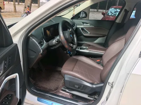2023 BMW X1 2.0T 204HP L4 7DCT