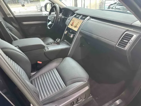 2023 Land Rover Discovery 3.0T 360HP L6 8AT