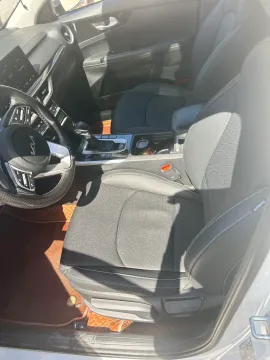 2021 Kia K3 1.5L 115HP L4 CVT,autocango,china used car exporter,china ev exporter,chinese used car exporter,chinese used ev exporter