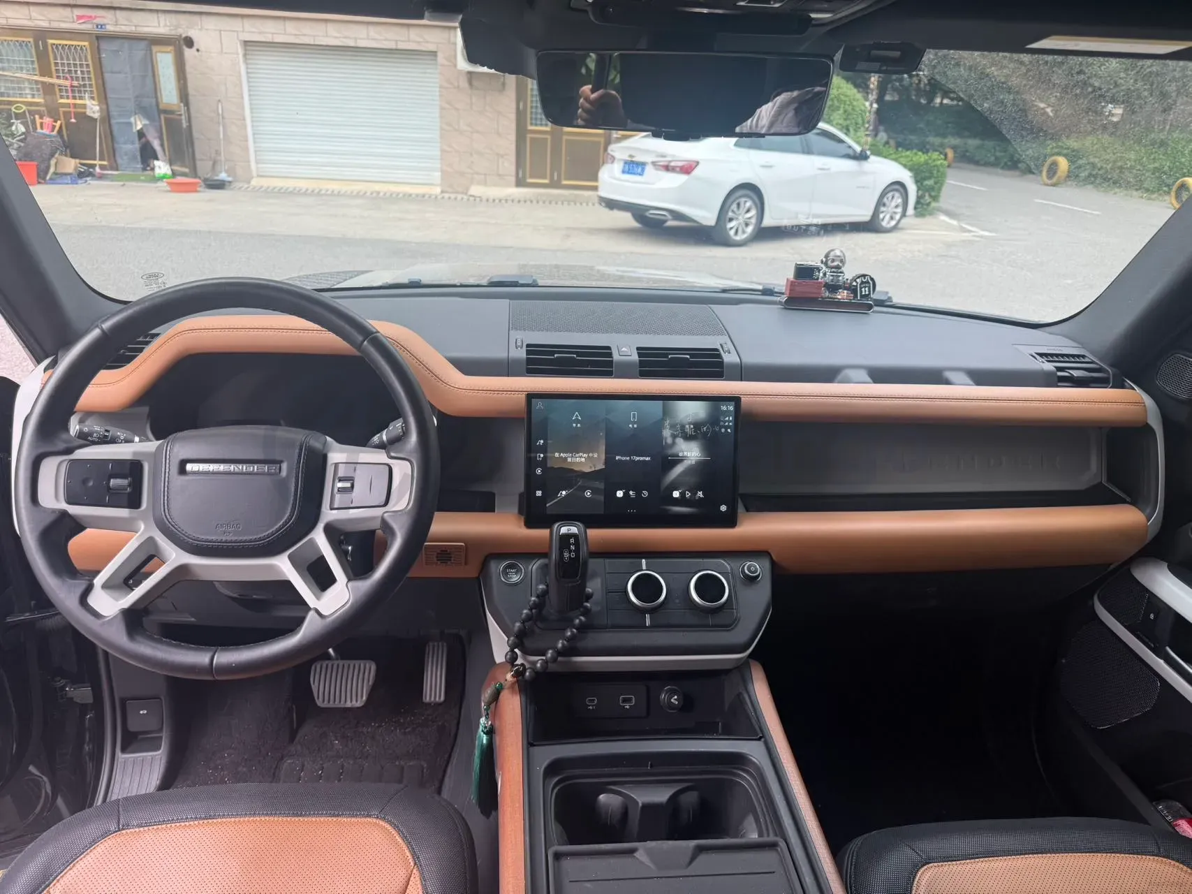 2024 Land Rover Defender 3.0T 400HP L6 8AT,autocango,china used car exporter,china ev exporter,chinese used car exporter,chinese used ev exporter