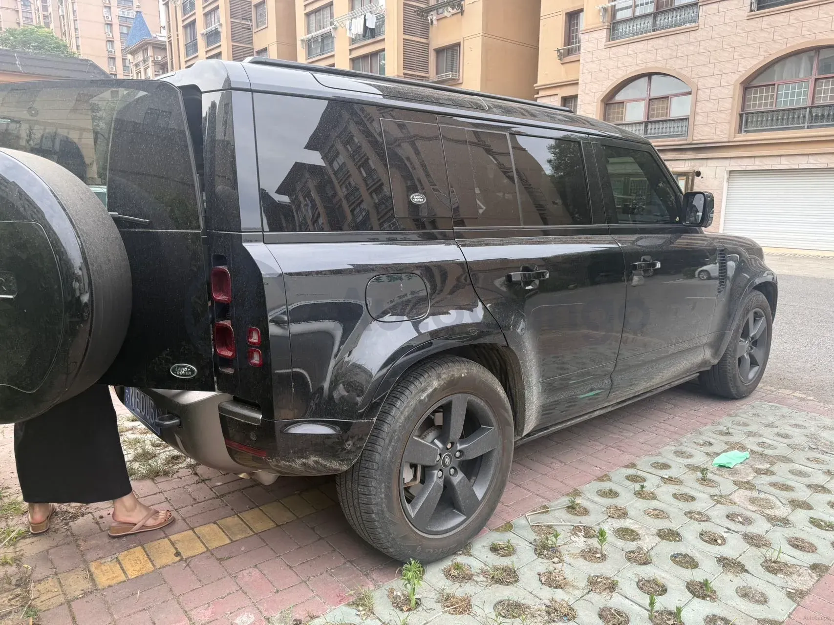 2024 Land Rover Defender 3.0T 400HP L6 8AT,autocango,china used car exporter,china ev exporter,chinese used car exporter,chinese used ev exporter