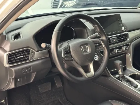 2018 Honda Accord 1.5T 194HP L4 CVT