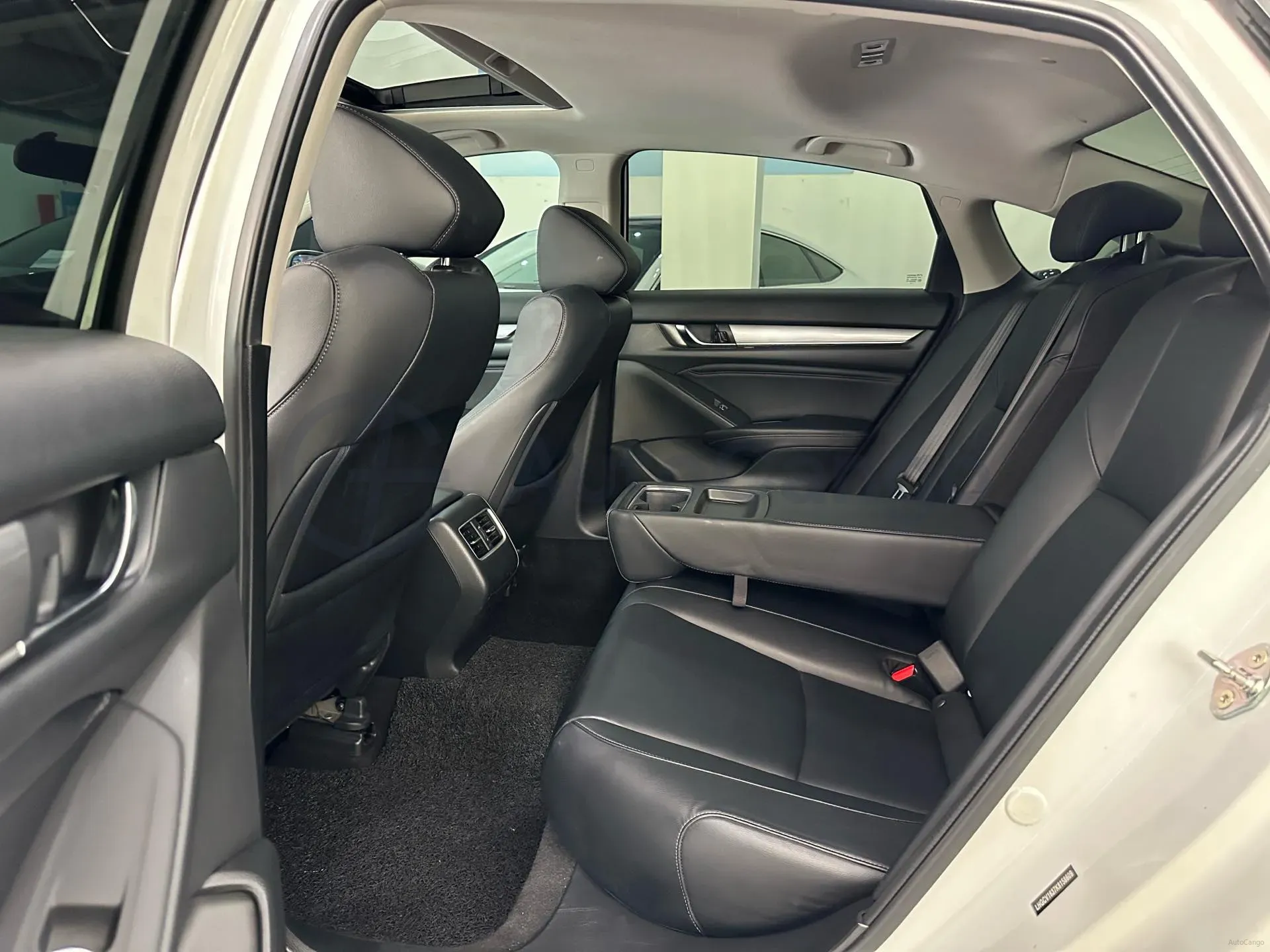 2018 Honda Accord 1.5T 194HP L4 CVT,autocango,china used car exporter,china ev exporter,chinese used car exporter,chinese used ev exporter