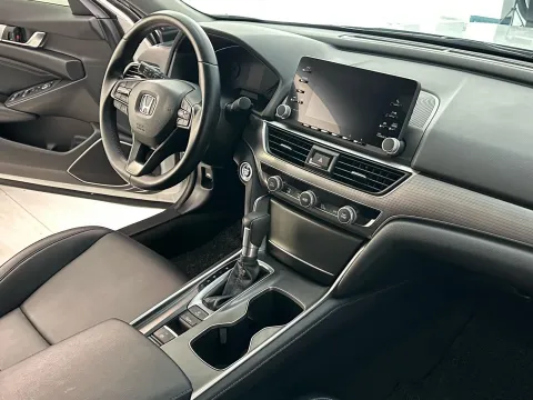2018 Honda Accord 1.5T 194HP L4 CVT