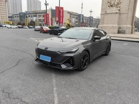 2022 CHANGAN UNI-V,autocango,china used car exporter,china ev exporter,chinese used car exporter,chinese used ev exporter