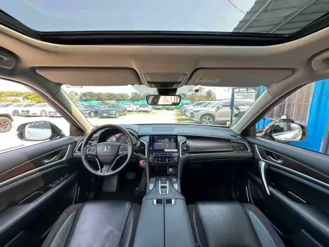 2017 Honda Avancier 2.0T 272HP L4 9AT