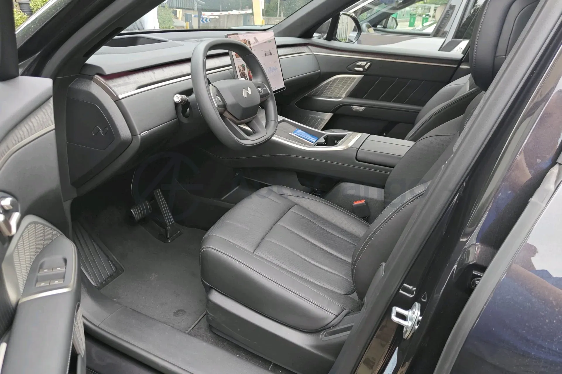 2025 ONVO L90 BEV,autocango,china used car exporter,china ev exporter,chinese used car exporter,chinese used ev exporter