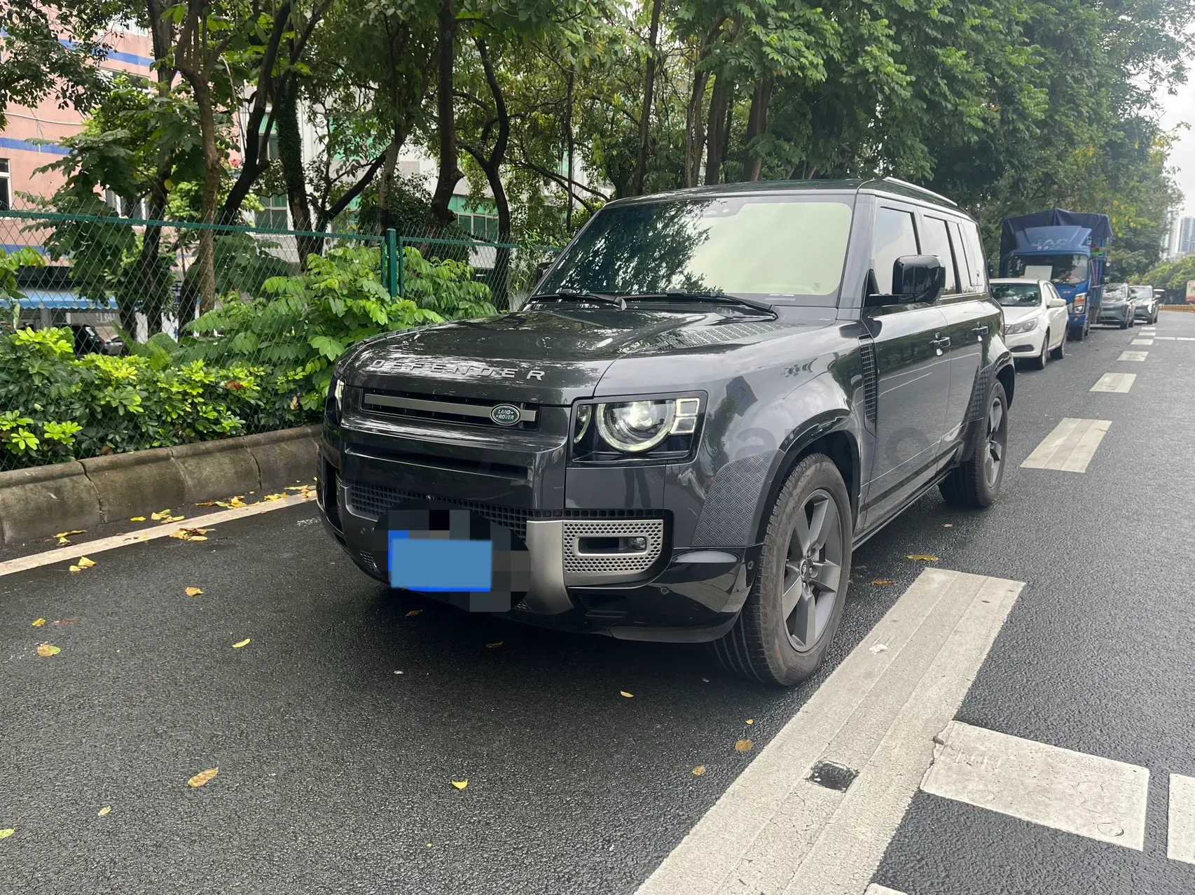 2024 Land Rover Defender 3.0T 400HP L6 8AT,autocango,china used car exporter,china ev exporter,chinese used car exporter,chinese used ev exporter