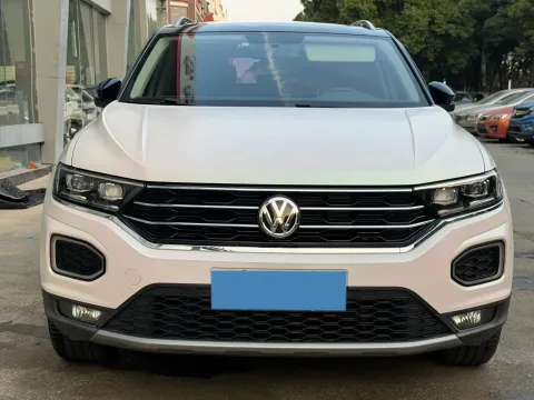 2020 Volkswagen T-Roc 1.4T 150HP L4 7DCT