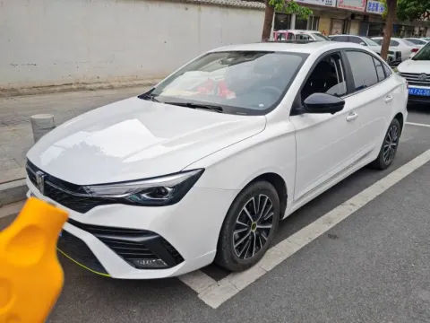 2021 ROEWE I5,autocango,china used car exporter,china ev exporter,chinese used car exporter,chinese used ev exporter