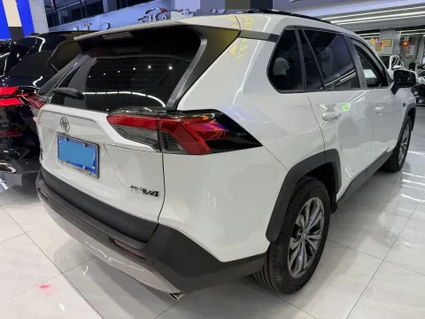 2023 Toyota RAV4 2.0L 171HP L4 CVT,autocango,china used car exporter,china ev exporter,chinese used car exporter,chinese used ev exporter
