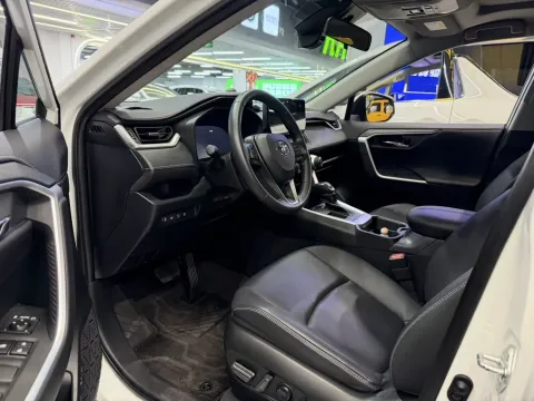 2023 Toyota RAV4 2.0L 171HP L4 CVT,autocango,china used car exporter,china ev exporter,chinese used car exporter,chinese used ev exporter