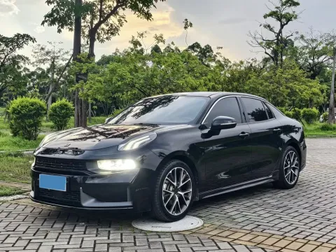 2022 LYNK&CO 03,autocango,china used car exporter,china ev exporter,chinese used car exporter,chinese used ev exporter