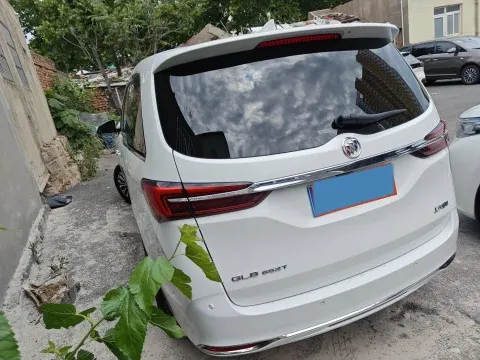 2023 Buick GL8 2.0T 237HP L4 9AT