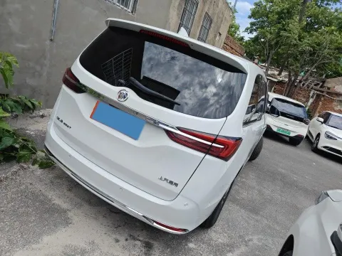 2023 Buick GL8 2.0T 237HP L4 9AT