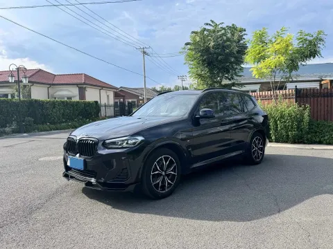 2022 BMW X3,autocango,china used car exporter,china ev exporter,chinese used car exporter,chinese used ev exporter