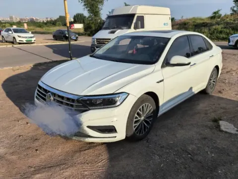 2021 VOLKSWAGEN SAGITAR,autocango,china used car exporter,china ev exporter,chinese used car exporter,chinese used ev exporter