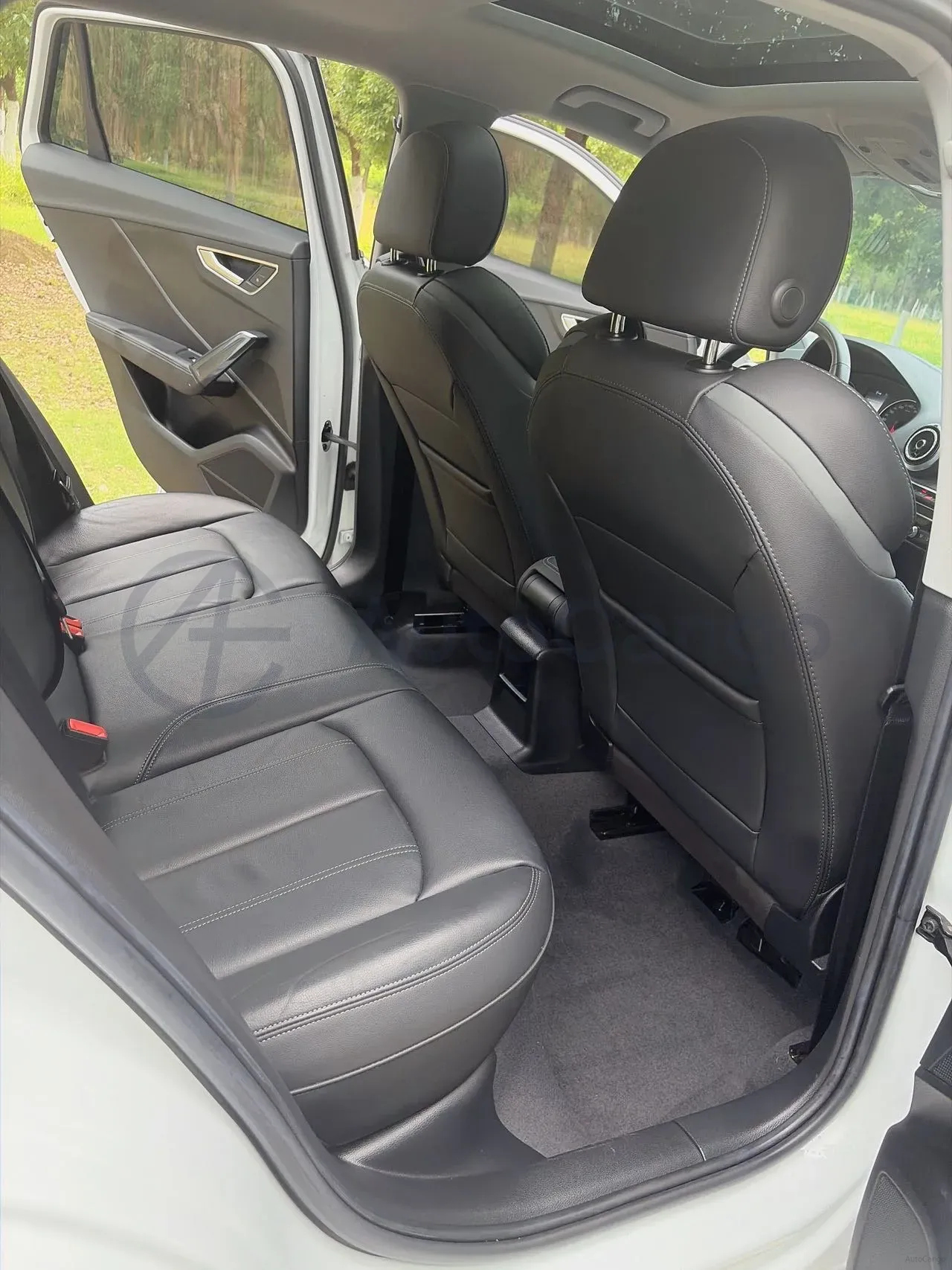 2022 Audi Q2L 1.4T 150HP L4 7DCT,autocango,china used car exporter,china ev exporter,chinese used car exporter,chinese used ev exporter