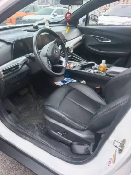 2022 ChangAn UNI-T 1.5T 188HP L4 7DCT,autocango,china used car exporter,china ev exporter,chinese used car exporter,chinese used ev exporter