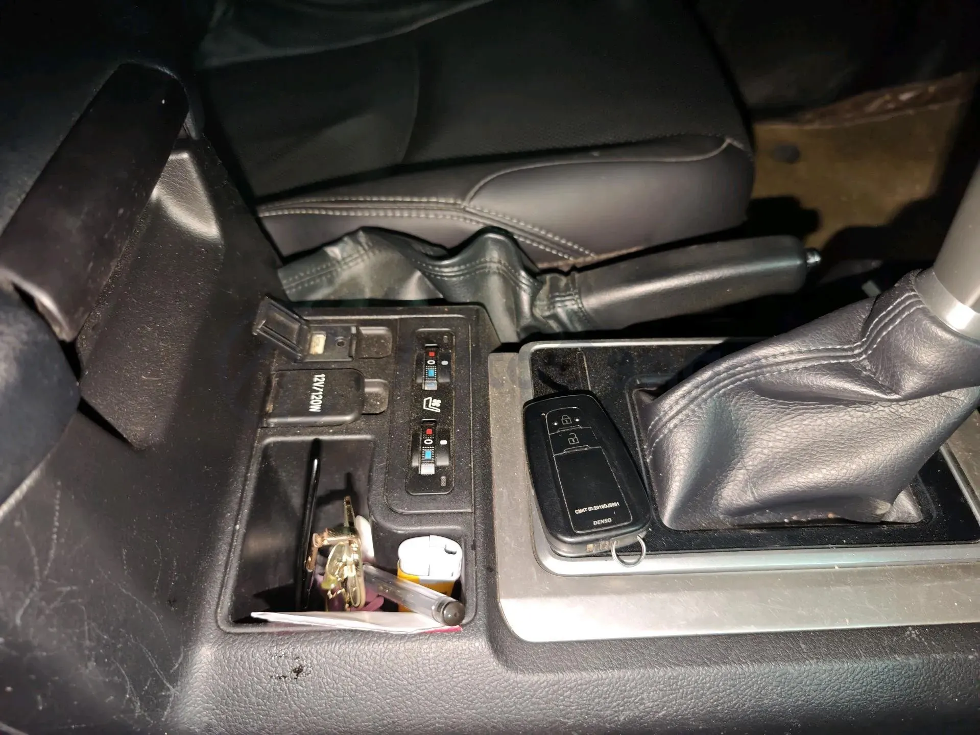 2019 Toyota Land Cruiser Prado 3.5L 280HP V6 6AT,autocango,china used car exporter,china ev exporter,chinese used car exporter,chinese used ev exporter