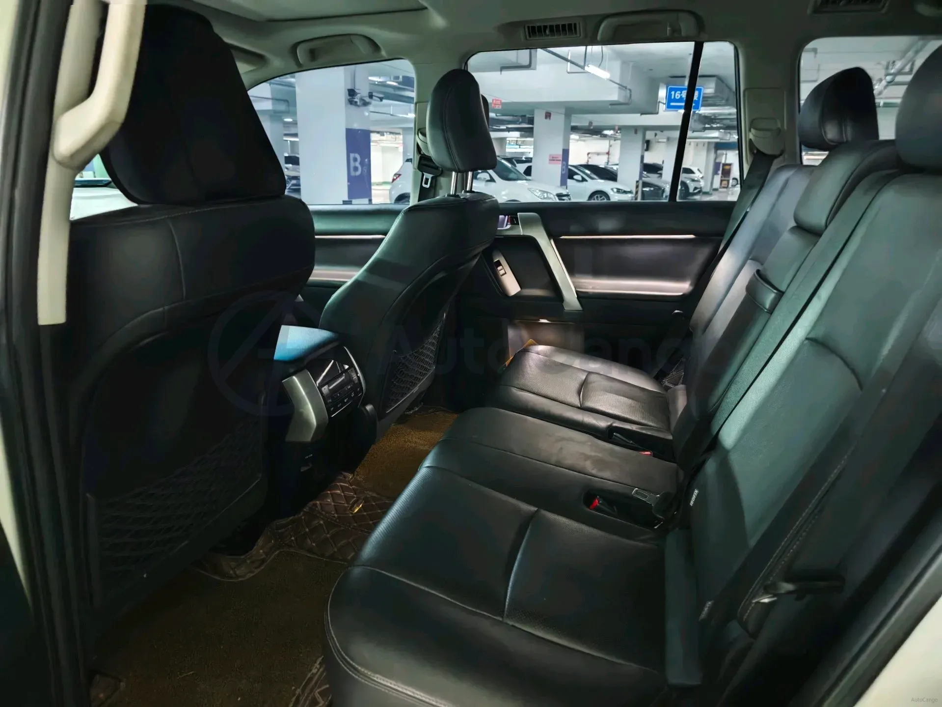 2019 Toyota Land Cruiser Prado 3.5L 280HP V6 6AT,autocango,china used car exporter,china ev exporter,chinese used car exporter,chinese used ev exporter