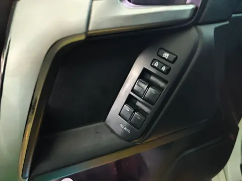 2019 Toyota Land Cruiser Prado 3.5L 280HP V6 6AT