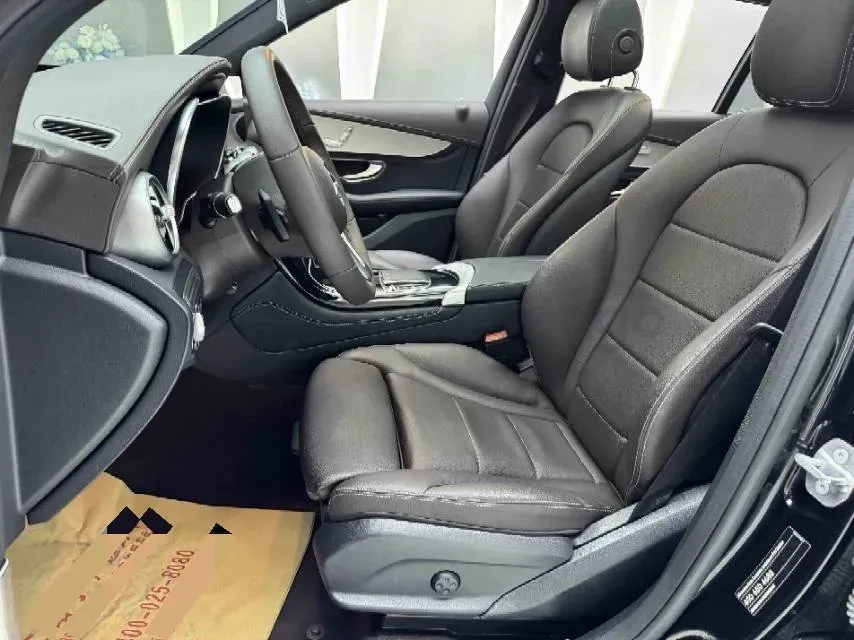 2020 Mercedes-Benz GLC Class 2.0T 197HP L4 9AT,autocango,china used car exporter,china ev exporter,chinese used car exporter,chinese used ev exporter