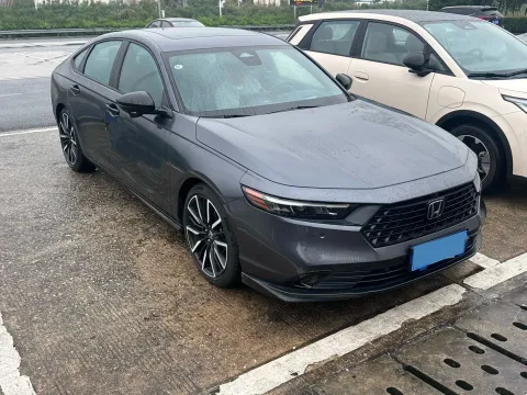 2023 Honda Accord 1.5T 192HP L4 CVT