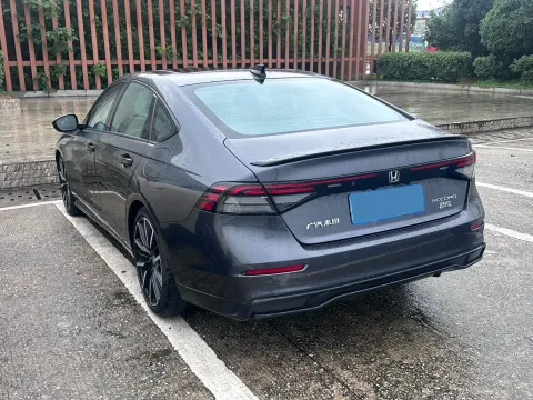 2023 Honda Accord 1.5T 192HP L4 CVT