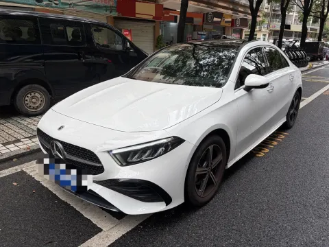2024 MERCEDES-BENZ A CLASS,autocango,china used car exporter,china ev exporter,chinese used car exporter,chinese used ev exporter