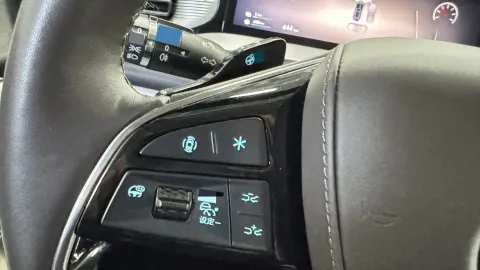 2025 Denza D9 1.5T 156HP L4 E-CVT PHEV 40KWH