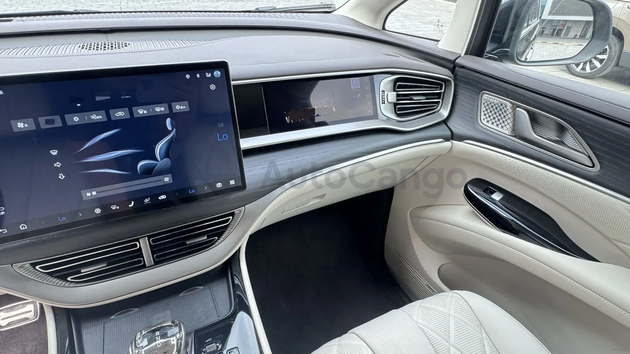 2025 Denza D9 1.5T 156HP L4 E-CVT PHEV 40KWH,autocango,china used car exporter,china ev exporter,chinese used car exporter,chinese used ev exporter