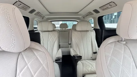 2025 Denza D9 1.5T 156HP L4 E-CVT PHEV 40KWH